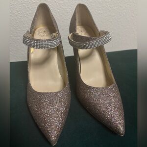 Guess sparkling heels
